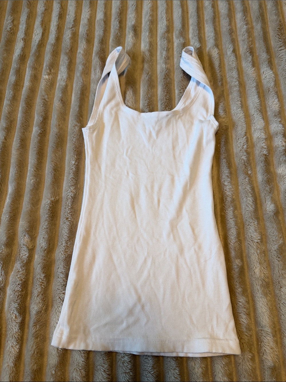 Essential White Ribbed Tank - Slim Fit - Picture 3 of 3
